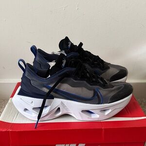 Nike Black and Blue Athletic Shoes